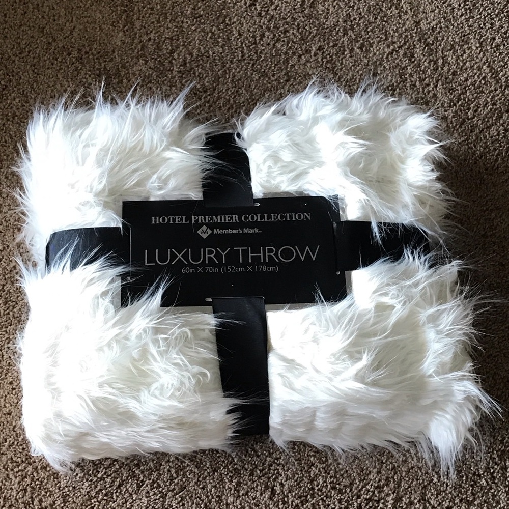 Shaggy fur throw
